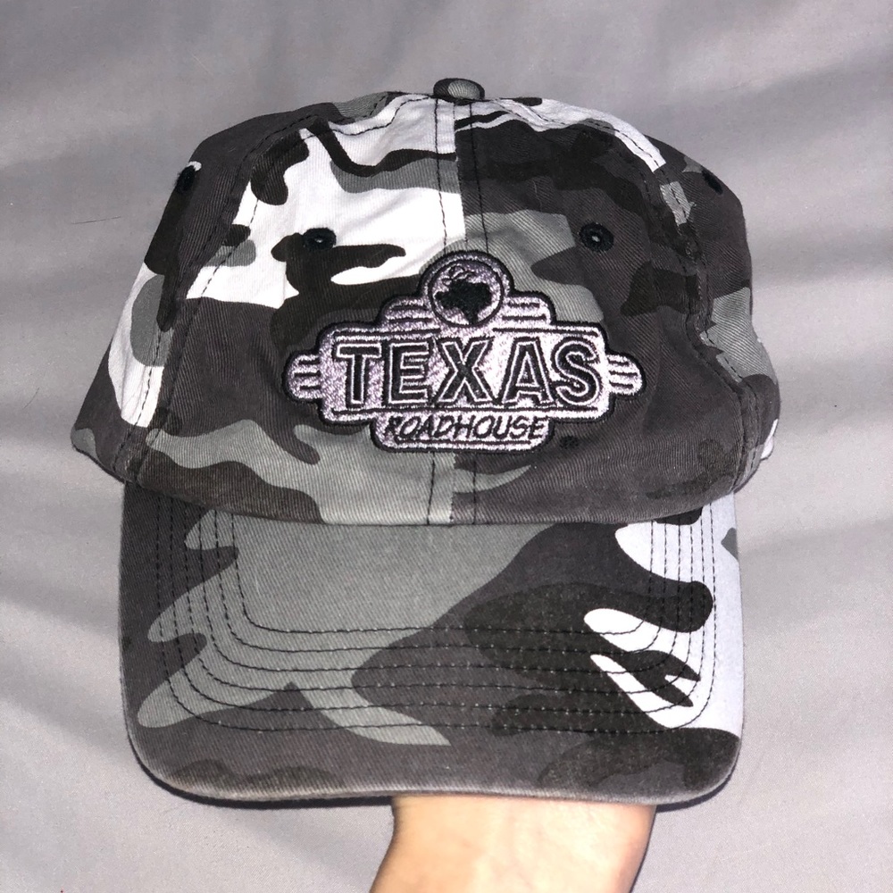 Cute camo hat!